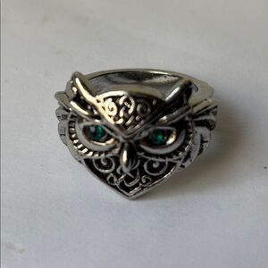 🔵Silver Owl Ring With Green Eyes